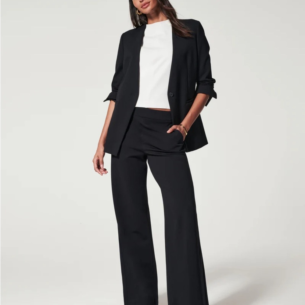SPANX The Perfect Oversized Blazer